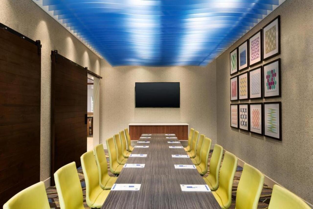 Holiday Inn Express & Suites - Stafford Nw - Sugar Land By Ihg Exteriör bild