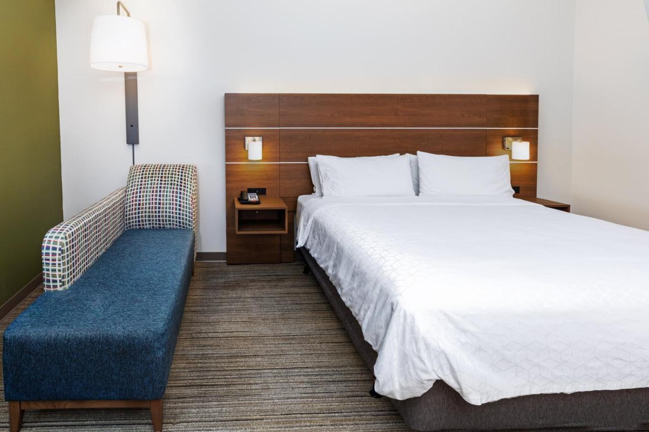 Holiday Inn Express & Suites - Stafford Nw - Sugar Land By Ihg Exteriör bild
