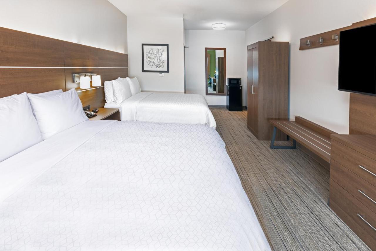 Holiday Inn Express & Suites - Stafford Nw - Sugar Land By Ihg Exteriör bild